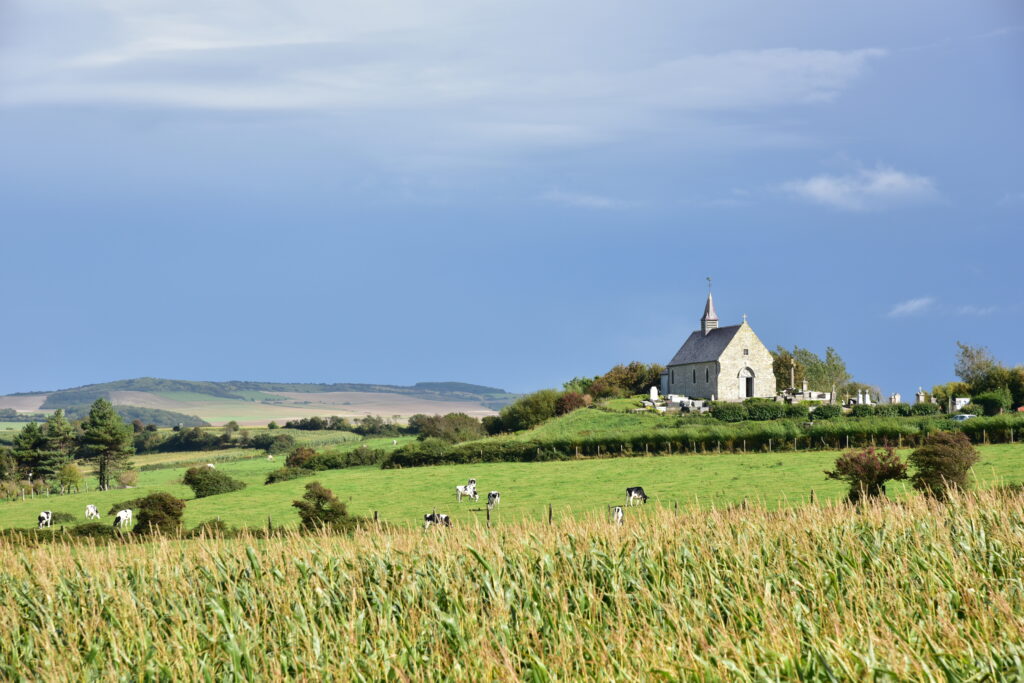 Tardinghen, a church with a view ©EDC